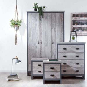 3 & 4 Piece Bedroom Sets